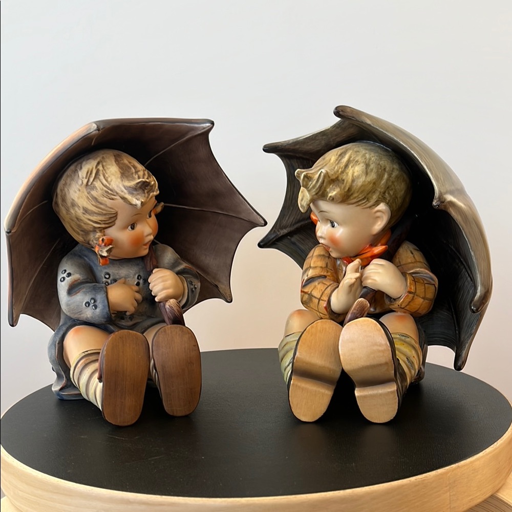 Hummel Large Umbrella Boy and Umbrella Girl